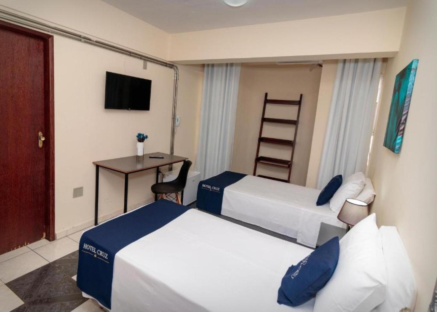 Cruz Hotel Divinopolis Exterior photo